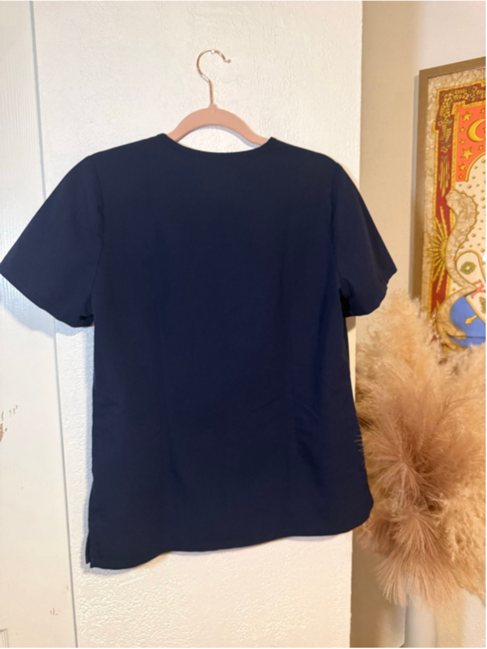 Preowned, FIGS Catarina One-Pocket Scrub Top in Navy, small - Picture 5 of 6
